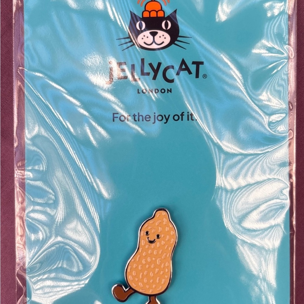 Jellycat Enamel Pin 2026 Amuseables PEANUT Perks Exclusive NWT stock out